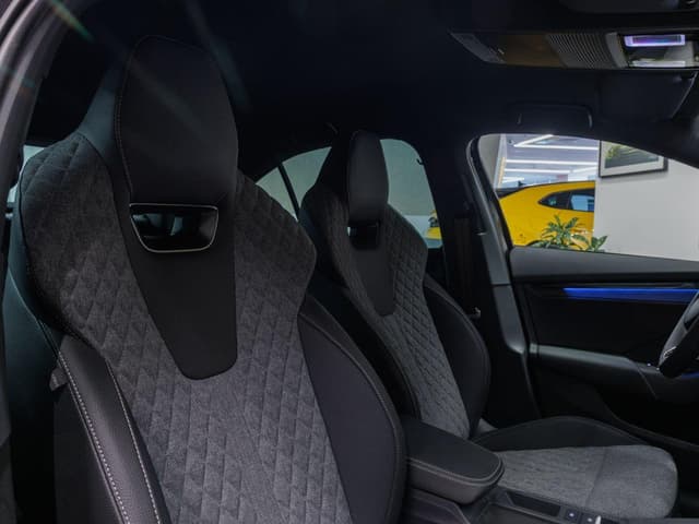 Skoda Octavia Спортлайн 2.0Т полный привод АТ в лизинг - 18