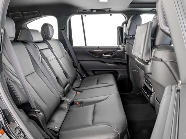 Lexus LX 600 Urban PTL в лизинг - 13