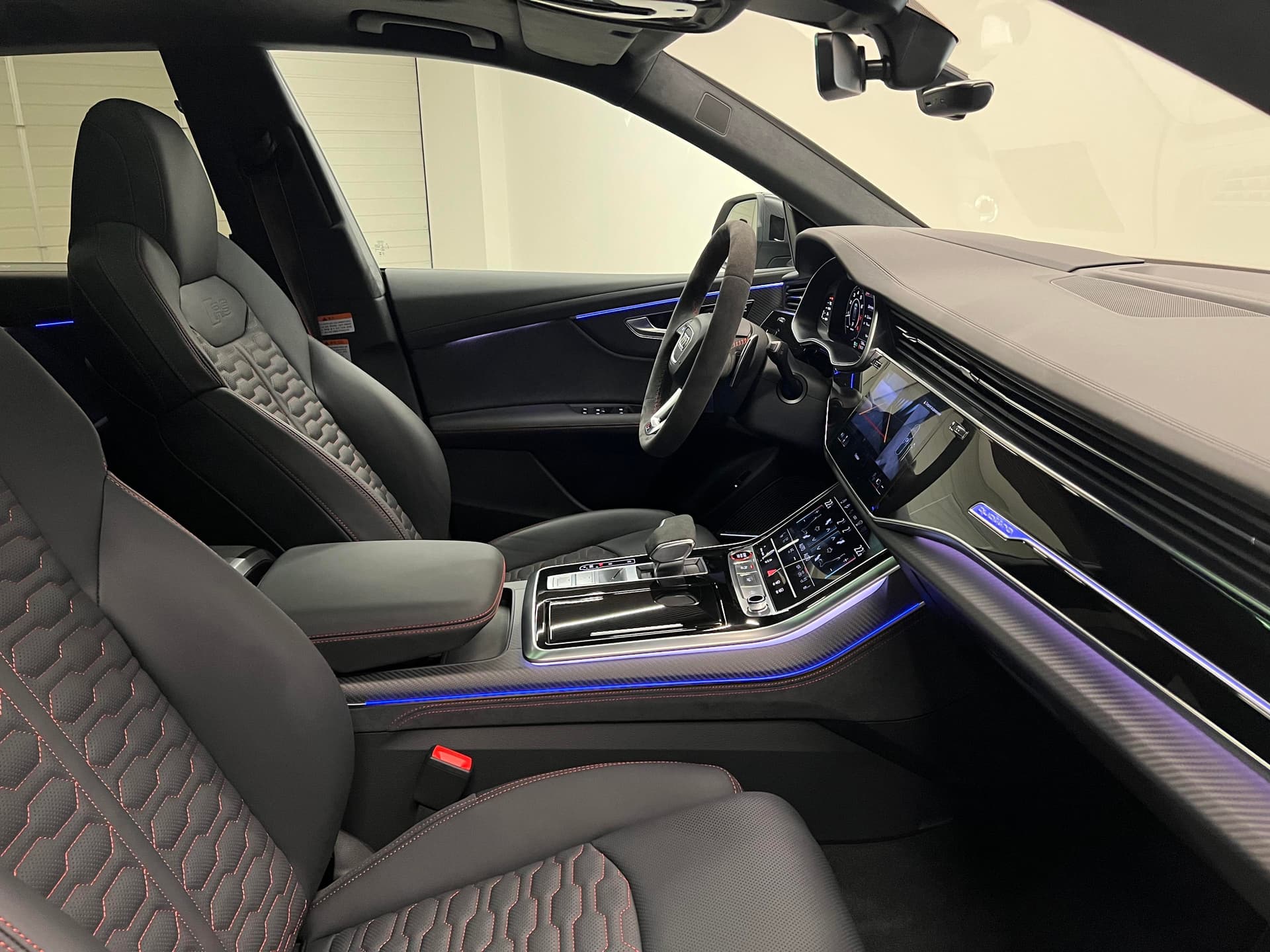 Audi RS Q8 quattro в лизинг - 10