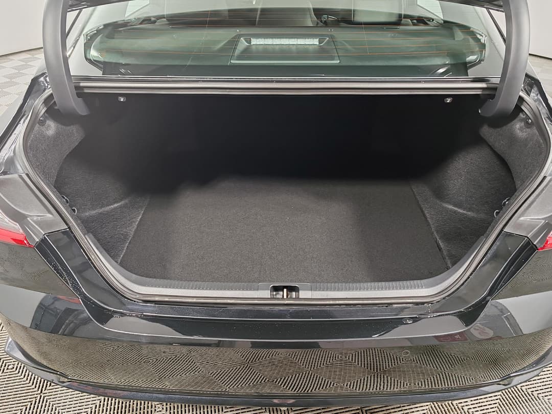 Toyota Camry 2.0S Sports Edition в лизинг - 10