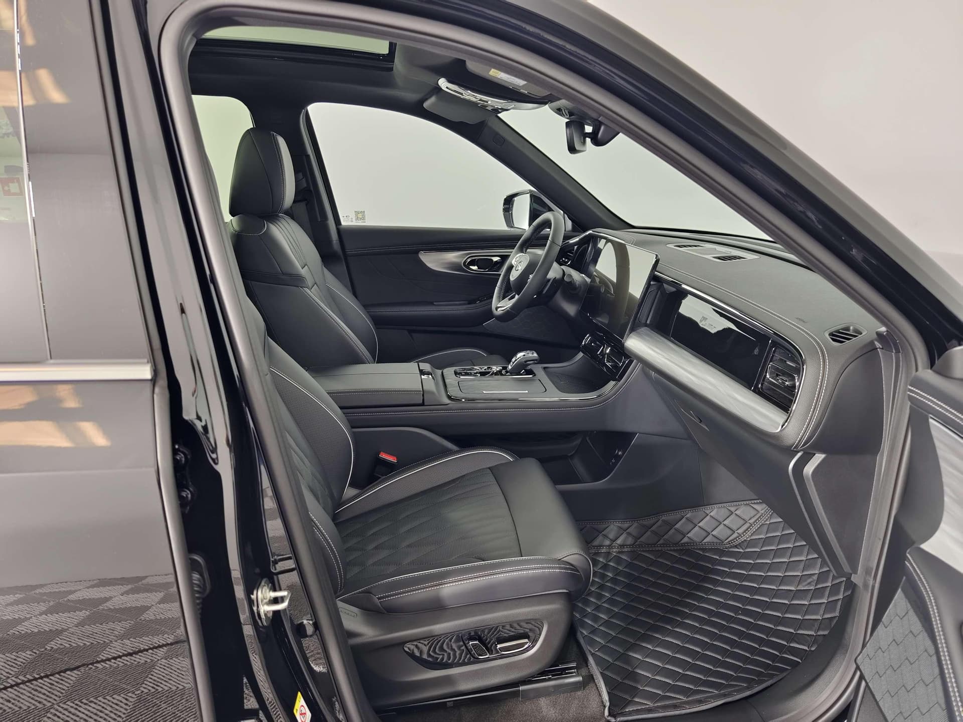 GAC GS8 GT 2.0 8AT 4WD в лизинг - 26