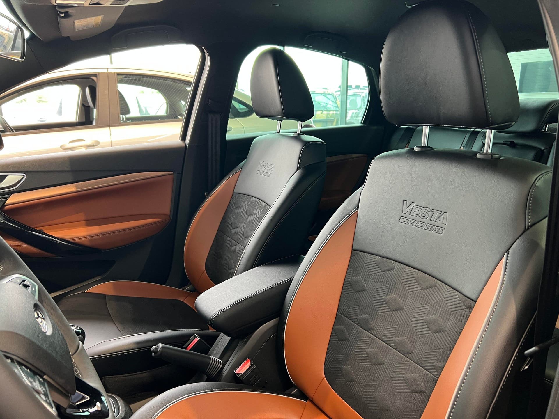 Lada Vesta Cross Techno 1.8 122hp 6MT в лизинг - 14