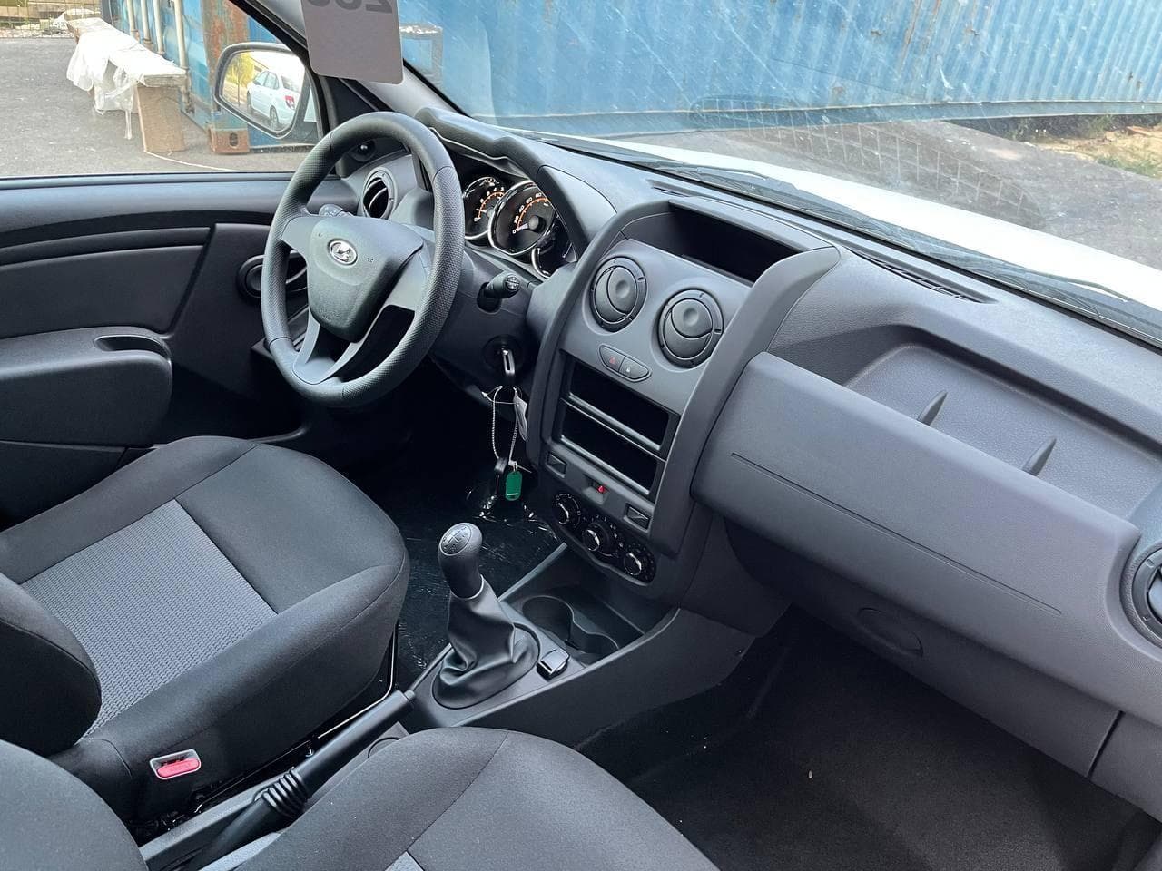 Lada Largus фургон CNG Enjoy 1.6 106hp 5MT в лизинг - 7