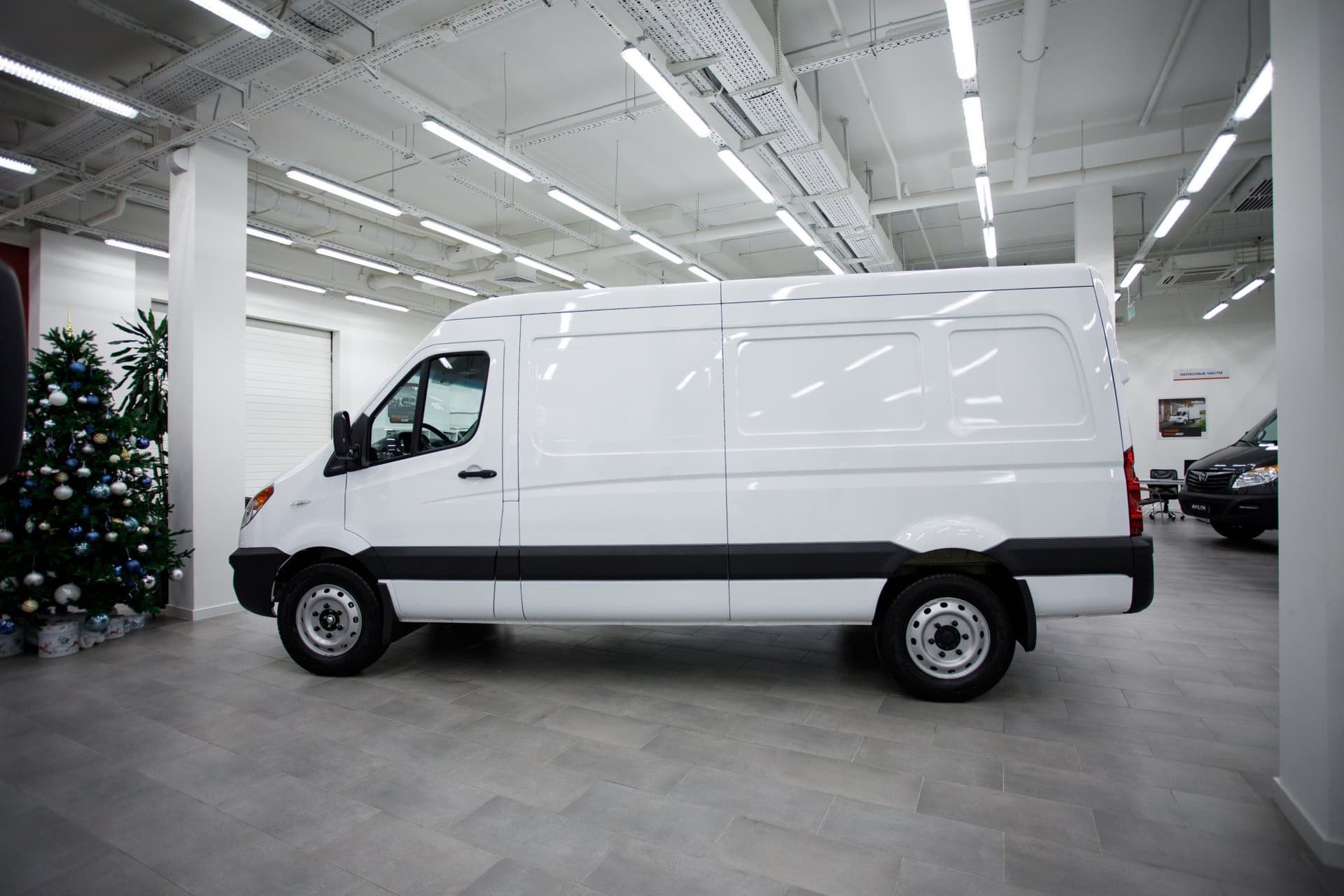 Sollers Atlant VAN L3H2 3.5T 2.7D 6MT RWD SRW в лизинг - 4