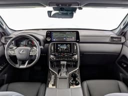 Lexus LX 600 Urban PTL в лизинг - 11
