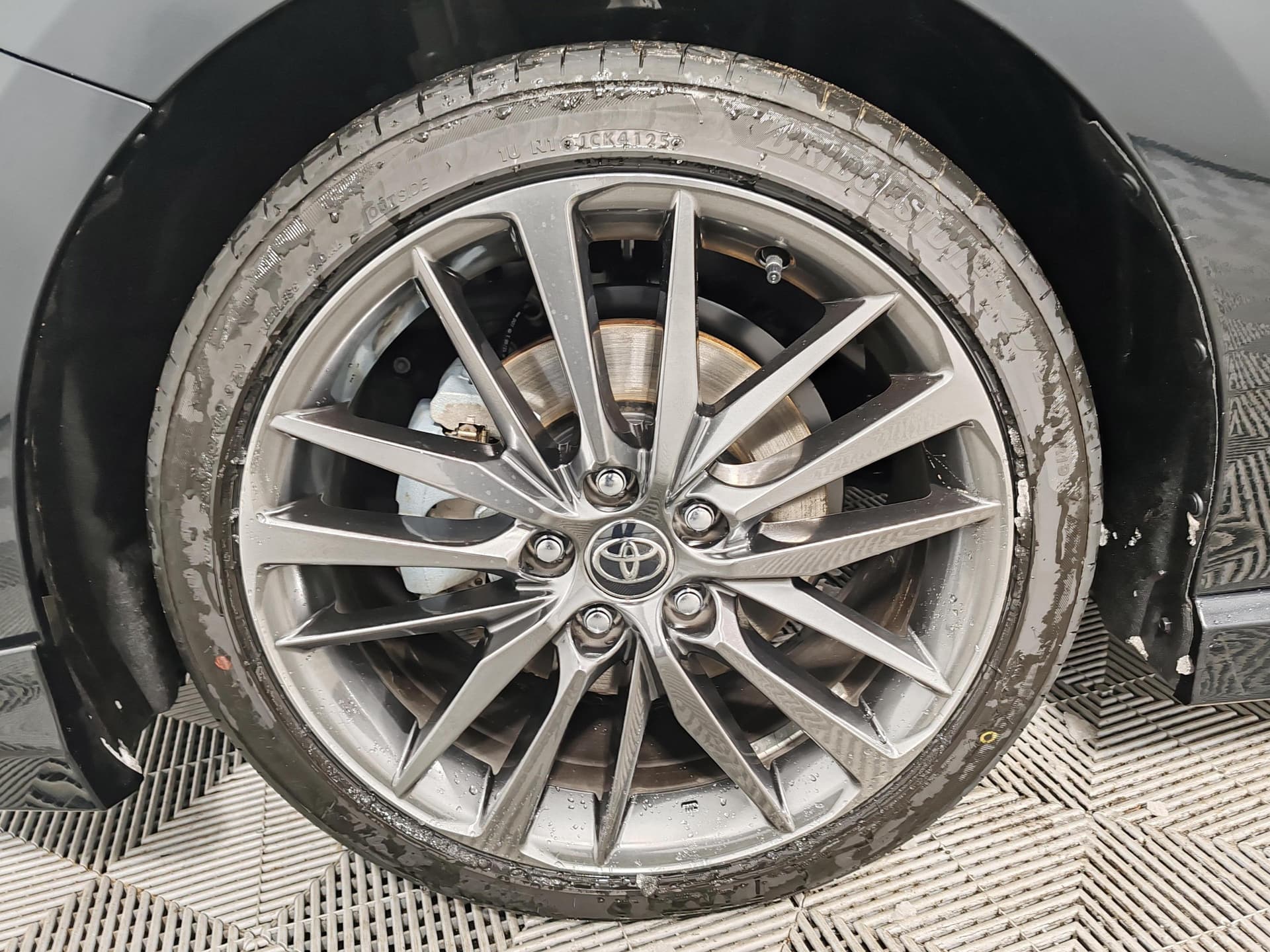 Toyota Camry 2.0HXS Sports Plus Edition в лизинг - 15