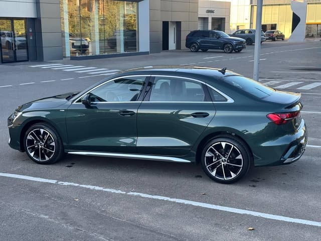Audi A3 Sedan L Flying Spur Premium Edition 35 TFSI tiptronic в лизинг - 4