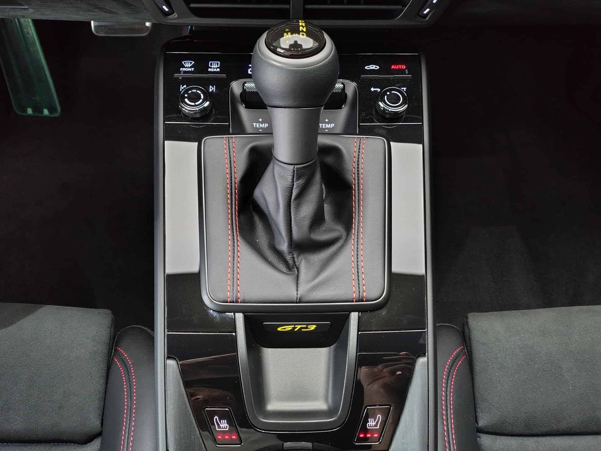 Porsche 911 Джи-Ти3 (GT3) в лизинг - 22