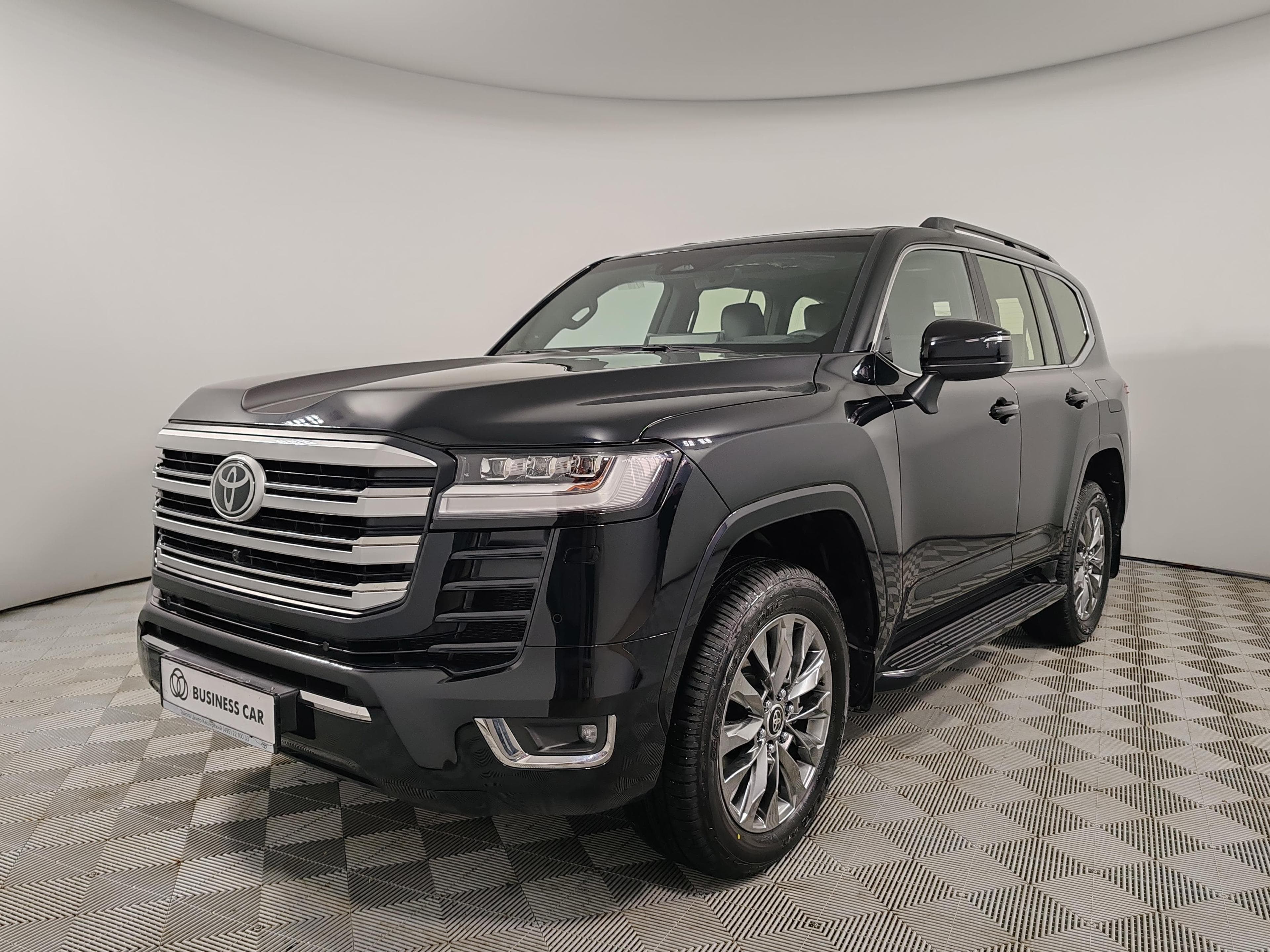 Toyota Land Cruiser 300 - 2