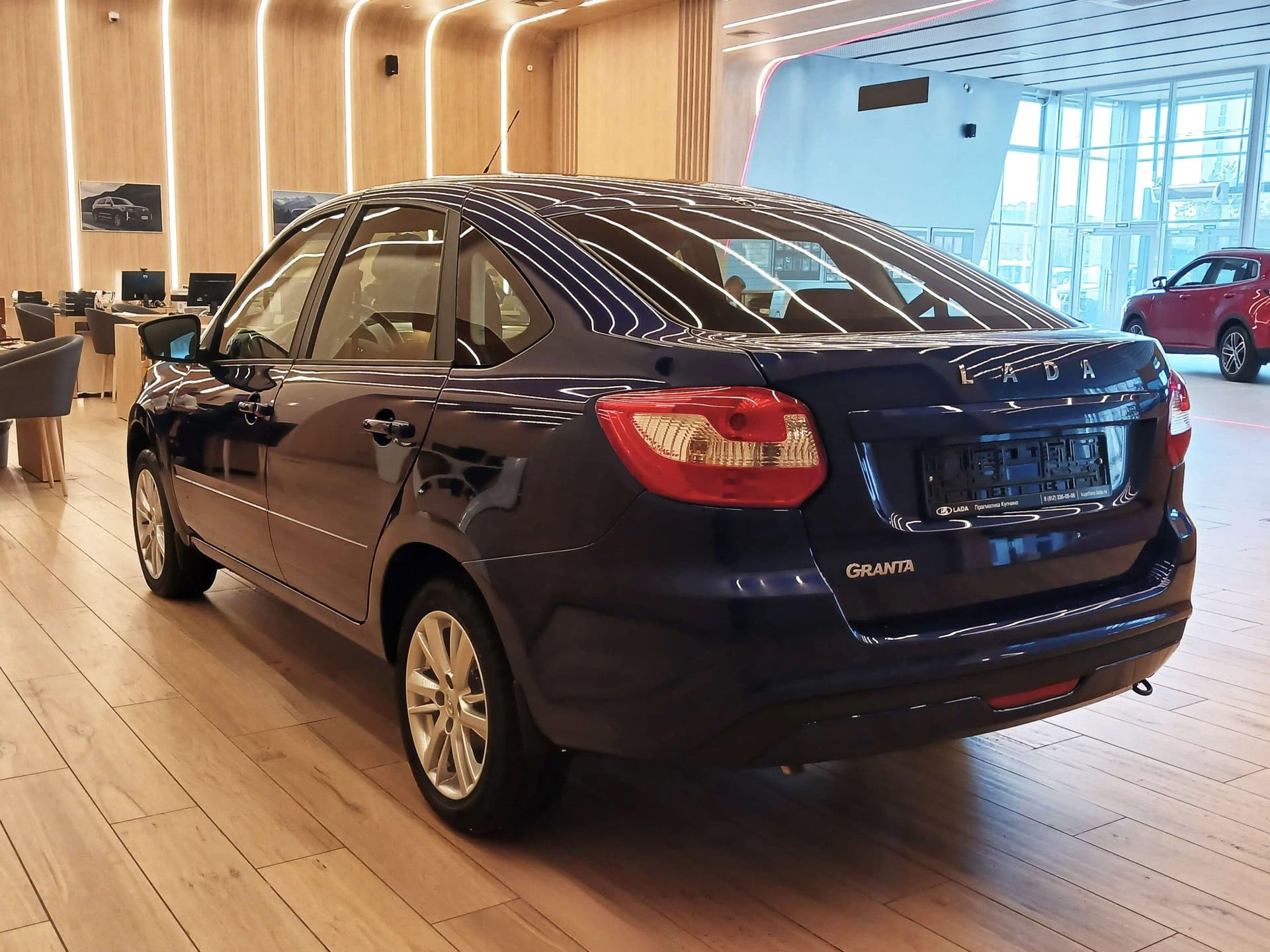 Lada Granta лифтбек Комфорт 1.6 90 л.с. МТ в лизинг - 6