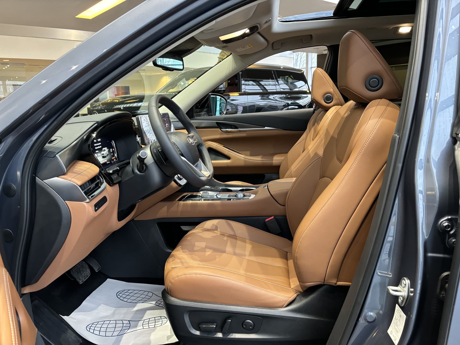 INFINITI QX60 Premium Edition 4WD в лизинг - 10