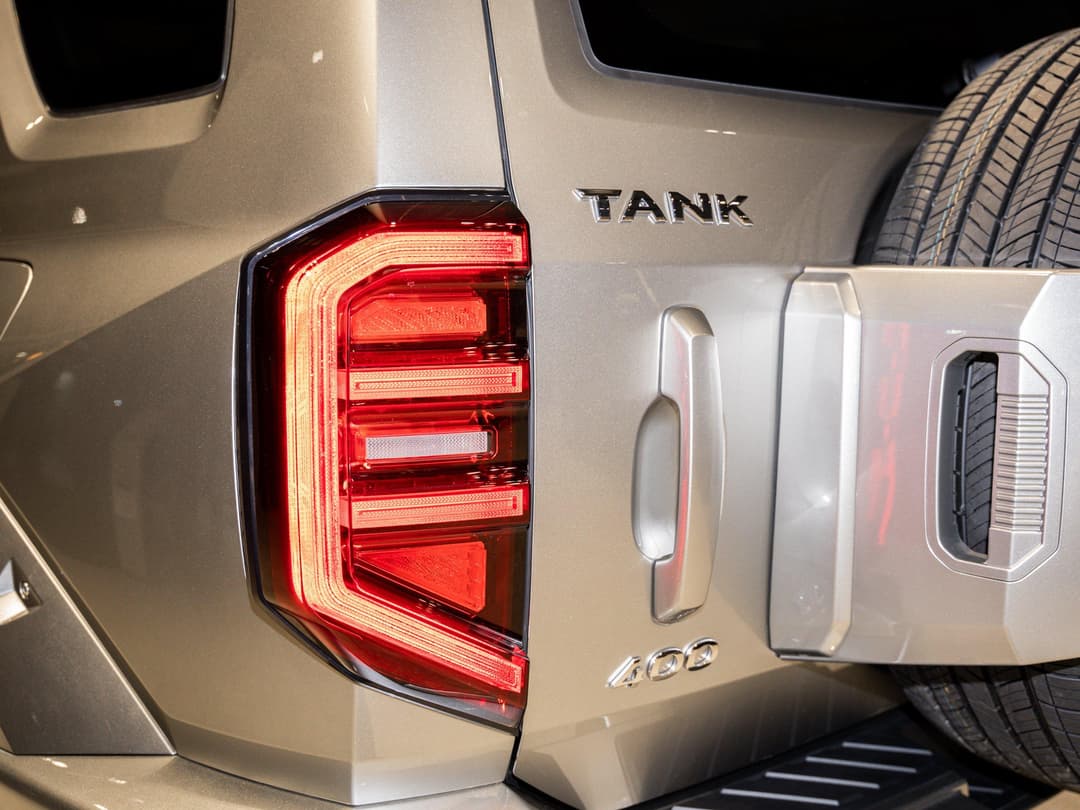 Tank 400 Premium 2.0 9AT 4WD в лизинг - 8