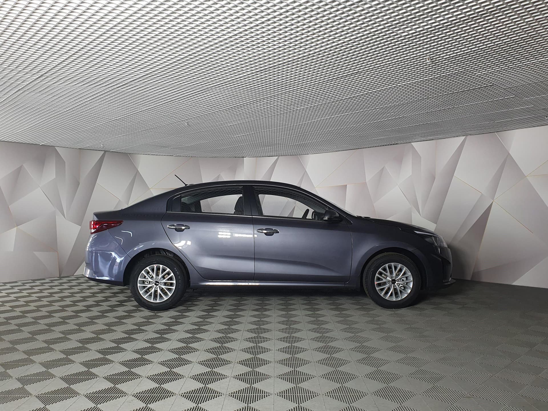 Solaris KRS Comfort 1.6 6AT в лизинг - 4
