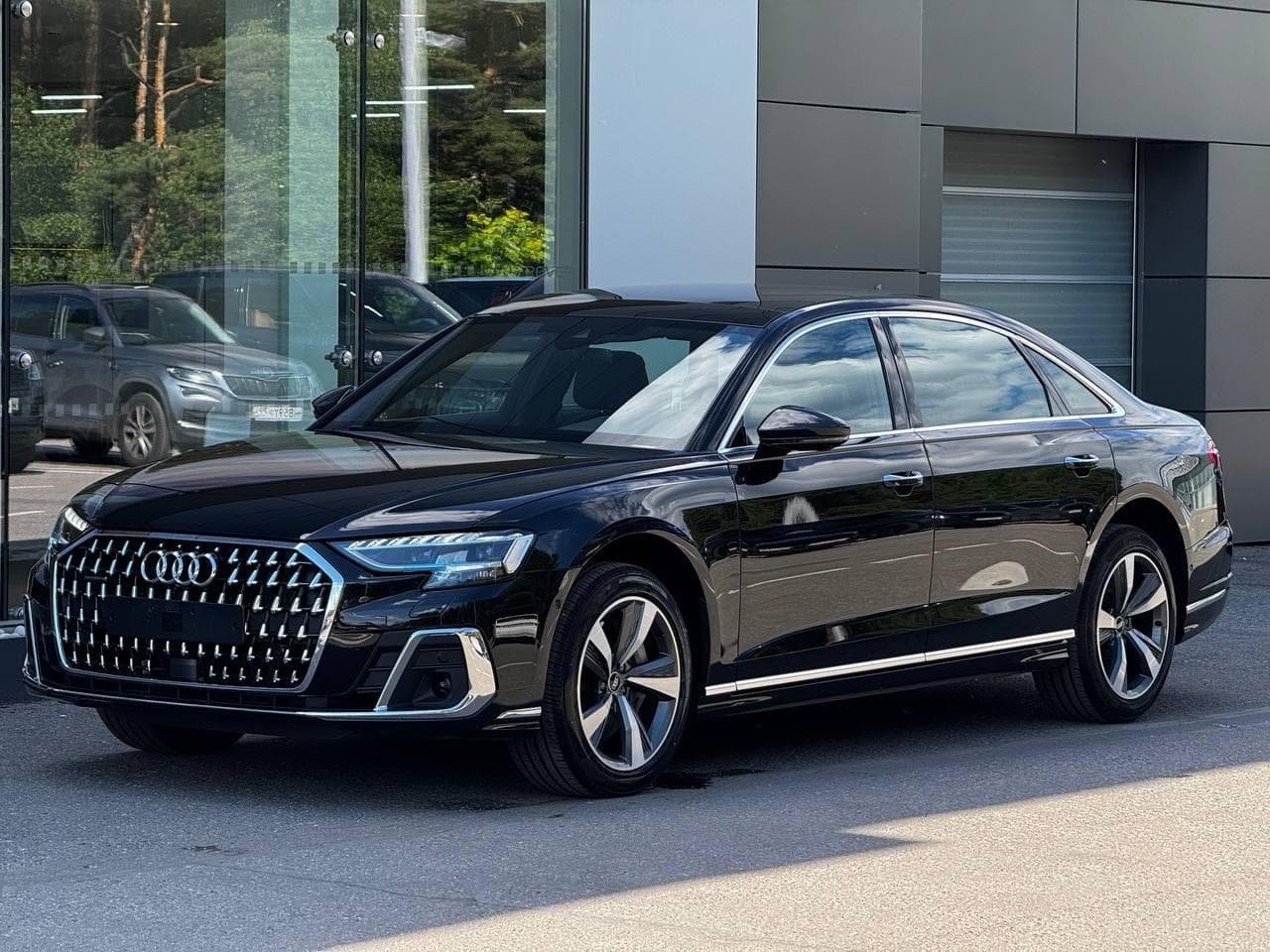 Audi A8 L 55 TFSI quattro tiptronic в лизинг - 2