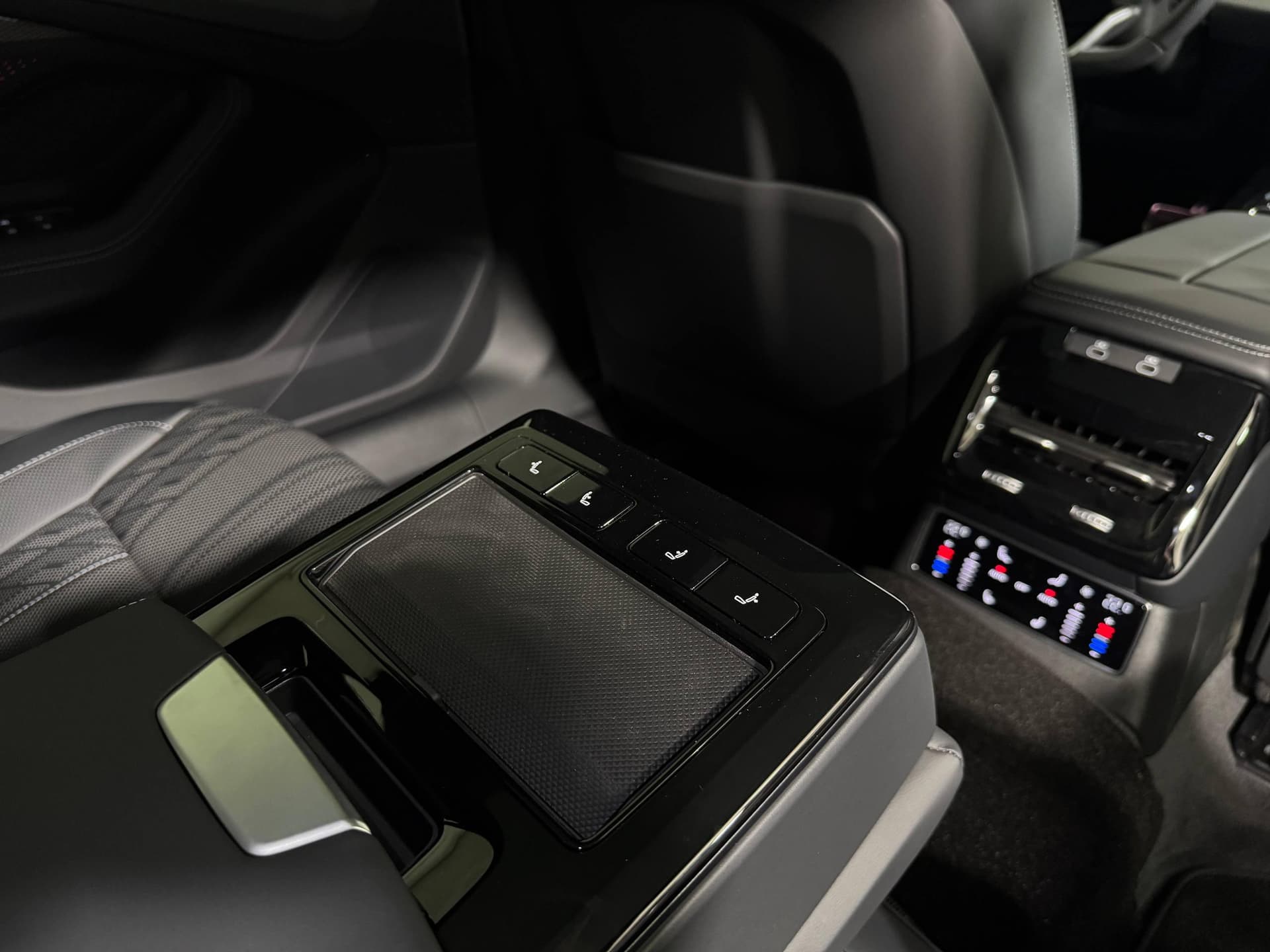 Audi A6 L Премиум 2.0Т полный привод АТ (Premium) в лизинг - 14