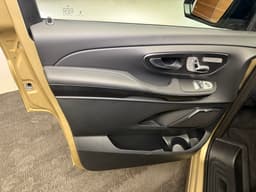 Mercedes-Benz V 300 d L 4MATIC EXCLUSIVE в лизинг - 13