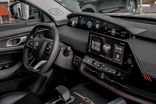 Changan Uni-K Tech 2.0 8AT AWD в лизинг - 30