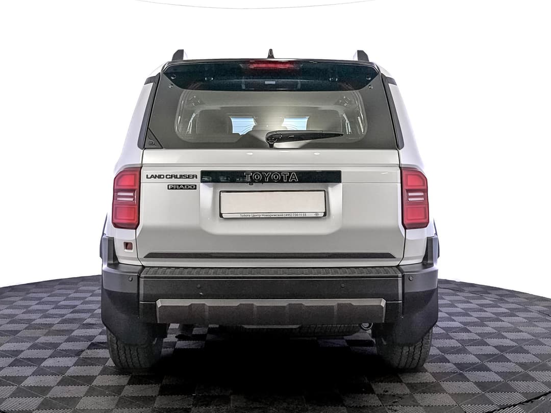 Toyota Land Cruiser Prado Mid VX 2.8d АКП в лизинг - 7