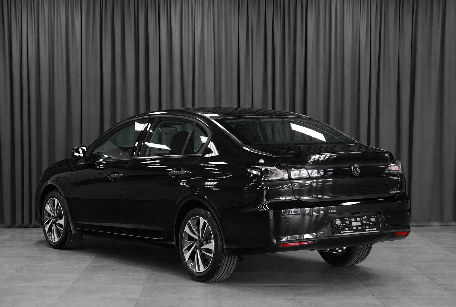 Peugeot 408 - 3