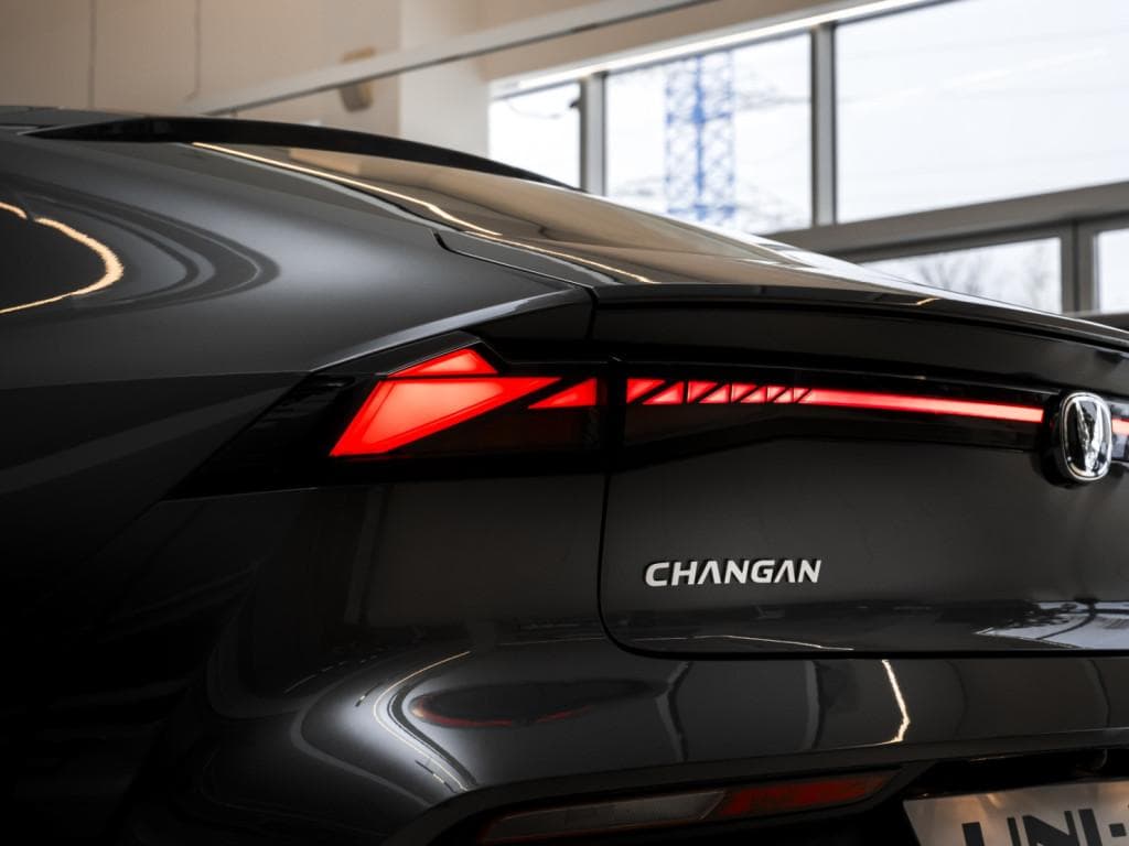 Changan Uni-V Tech 1.5T 7DCT в лизинг - 7