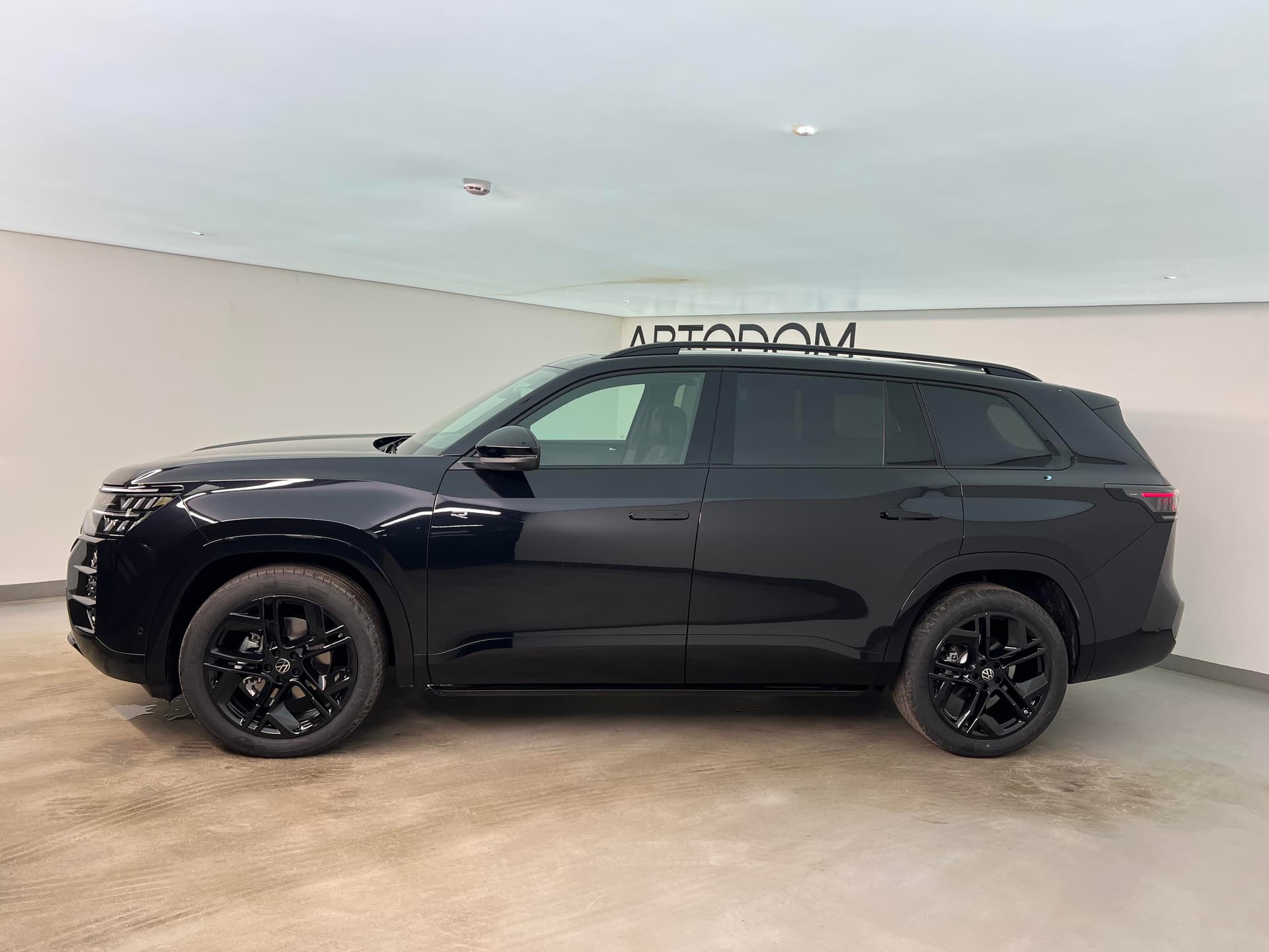 Volkswagen Teramont Pro Peak Edition 450TSI 7AT 4Motion в лизинг - 3