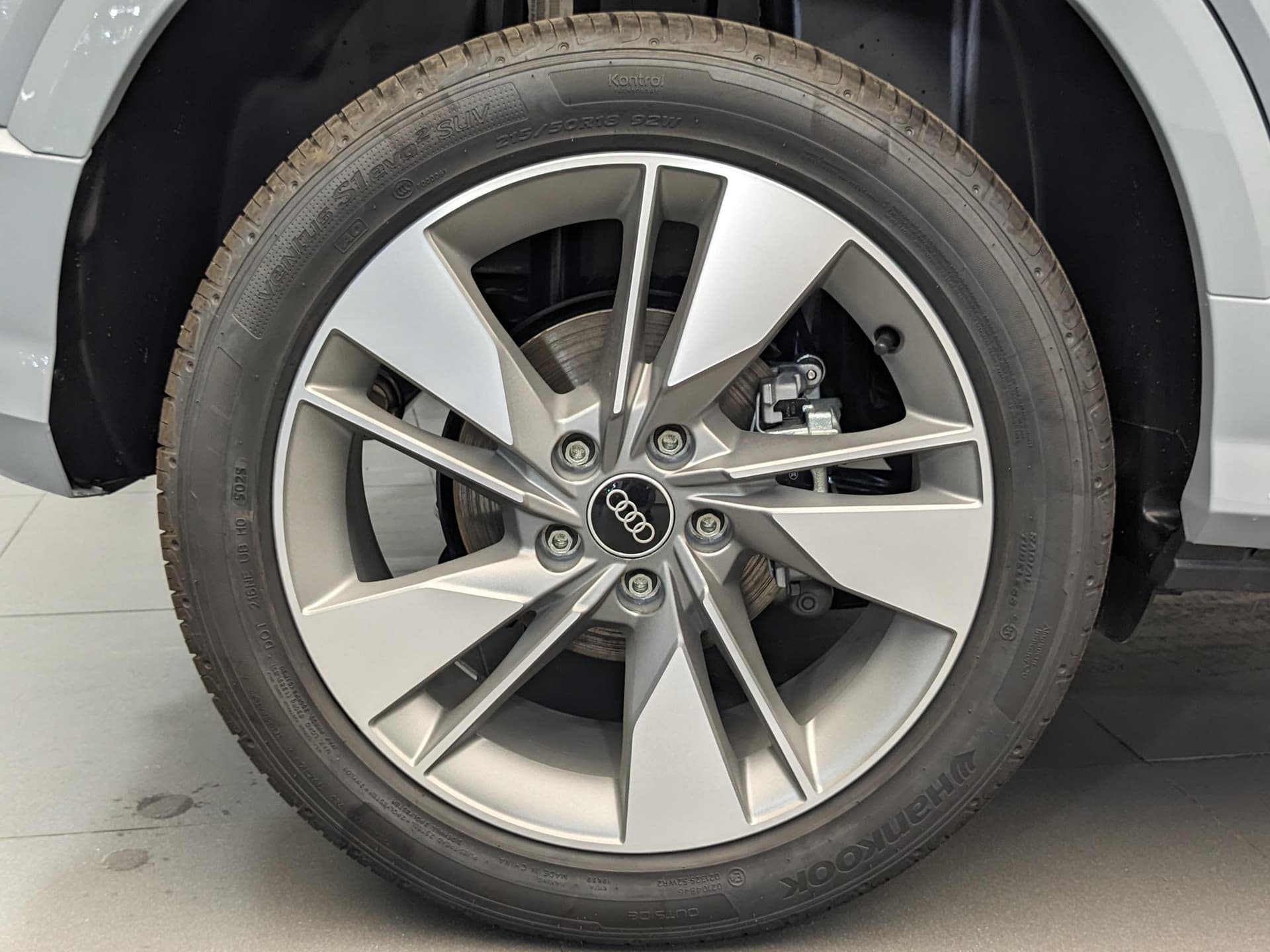Audi Q2 L Style Dynamic 35 TSI S tronic в лизинг - 14