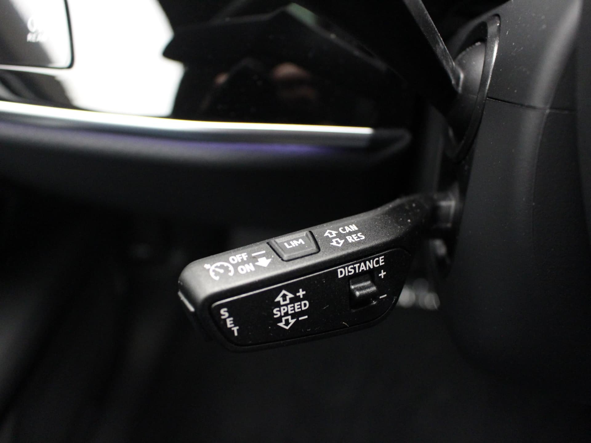 Audi A8 L 55 TFSI quattro tiptronic в лизинг - 30