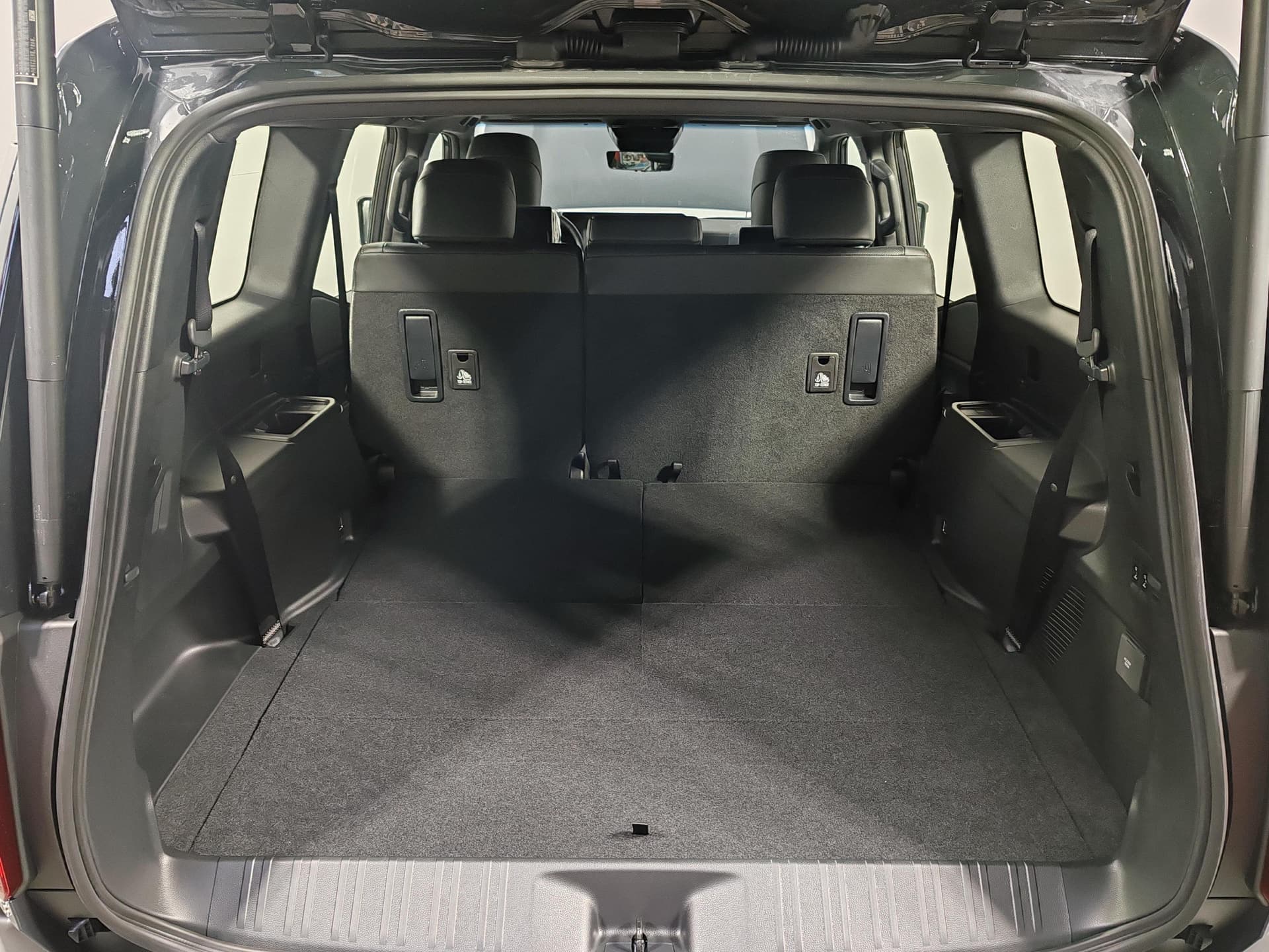 Toyota Land Cruiser Prado Mid VX 2.8d АКП в лизинг - 21