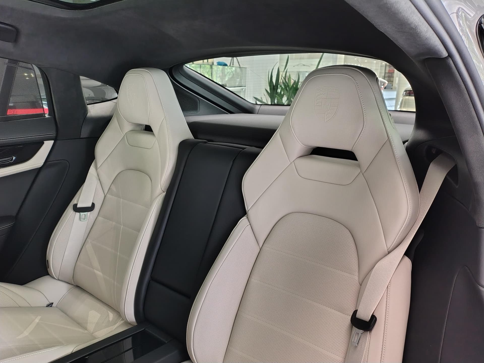 Porsche Panamera 4 в лизинг - 14