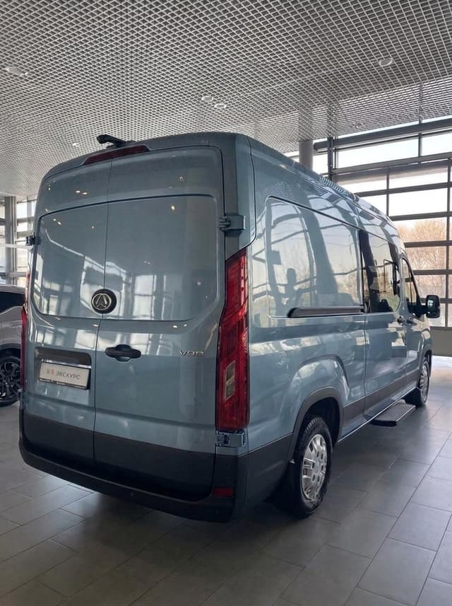 Avior V90 Фургон L3H2 3.5T 2.0TD 6MT FWD в лизинг - 5