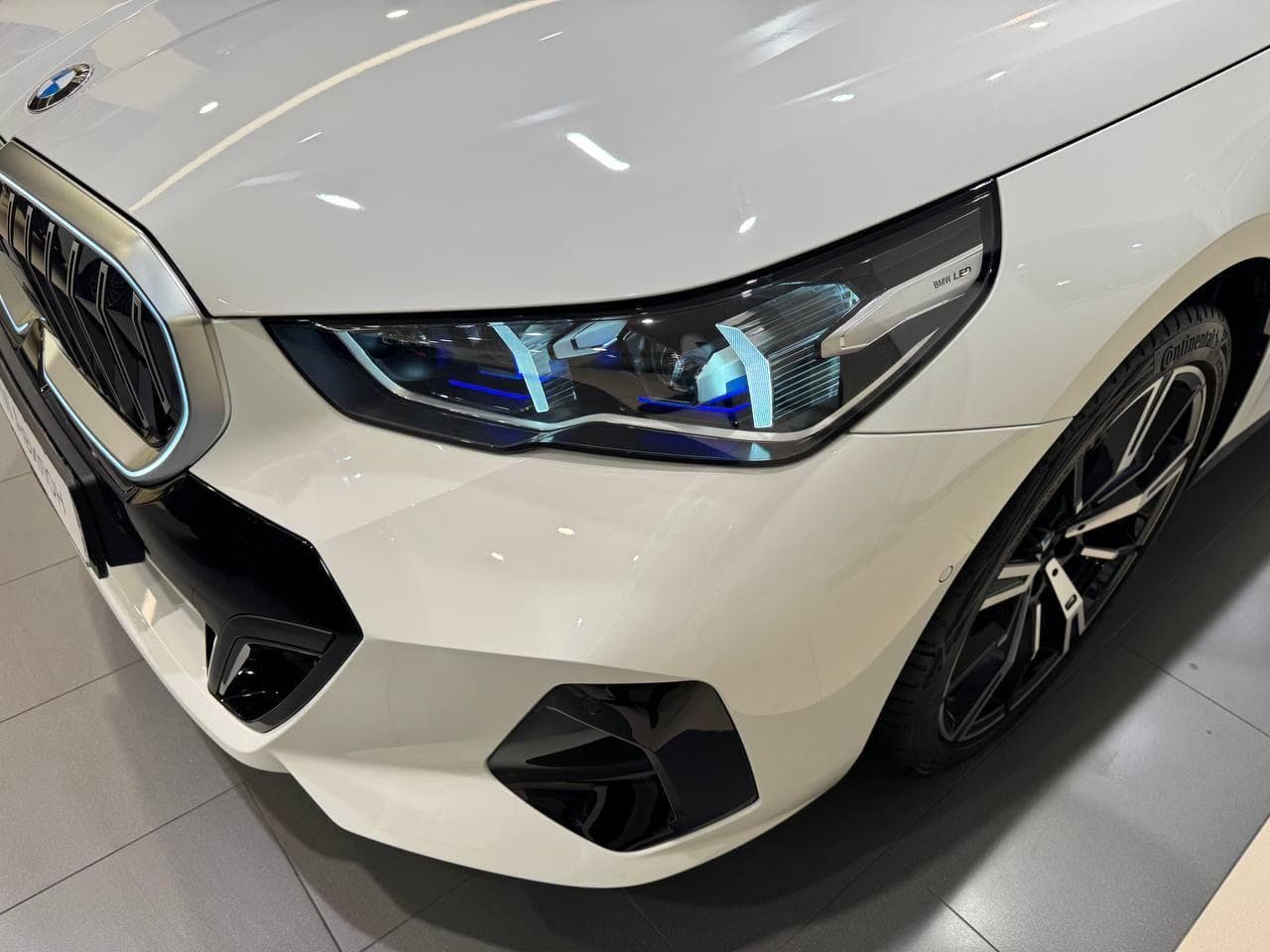 BMW 5 серия - 2