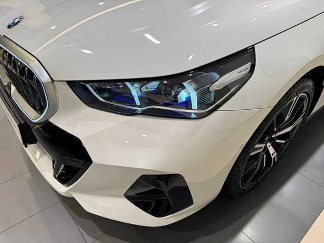 BMW 5 серия 530i xDrive в лизинг - 2