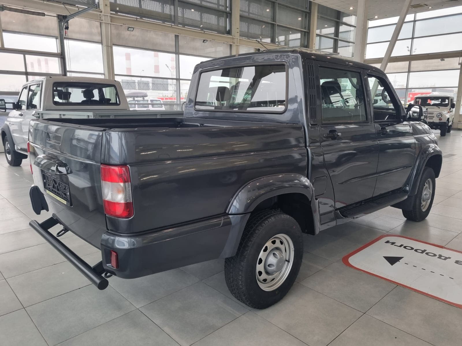 UAZ Pickup - 5