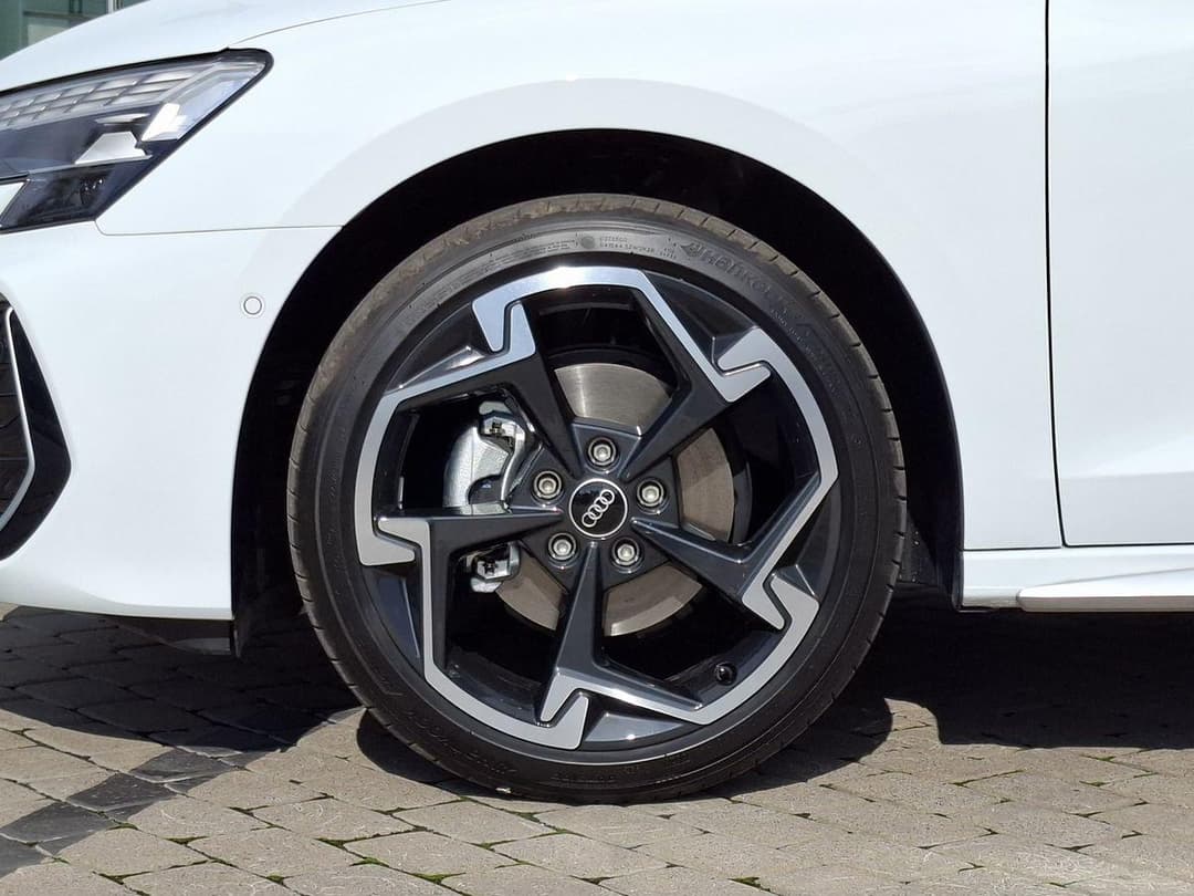 Audi A3 Sportback Premium Luxury 35 TFSI tiptronic в лизинг - 18