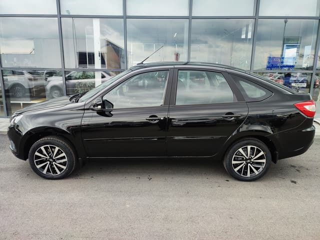 Lada Granta Sportline лифтбек Comfort 1.6 106hp 5MT в лизинг - 8