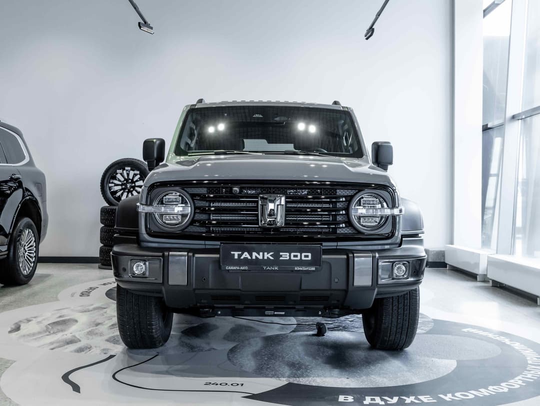 Tank 300 City Adventure 2.0 8AT 4WD в лизинг - 2