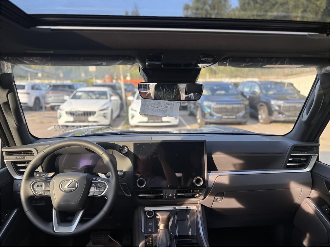 Lexus GX 550 Comfort в лизинг - 6