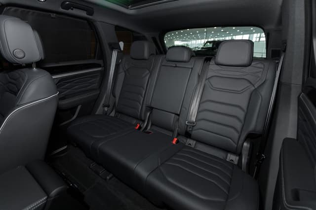 Volkswagen Touareg R-Line V6 3.0 TDI 286hp 8AT в лизинг - 19