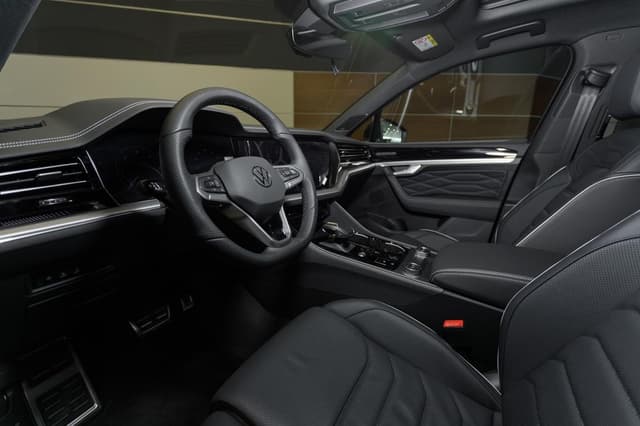 Volkswagen Touareg R-Line V6 3.0 TDI 286hp 8AT в лизинг - 13