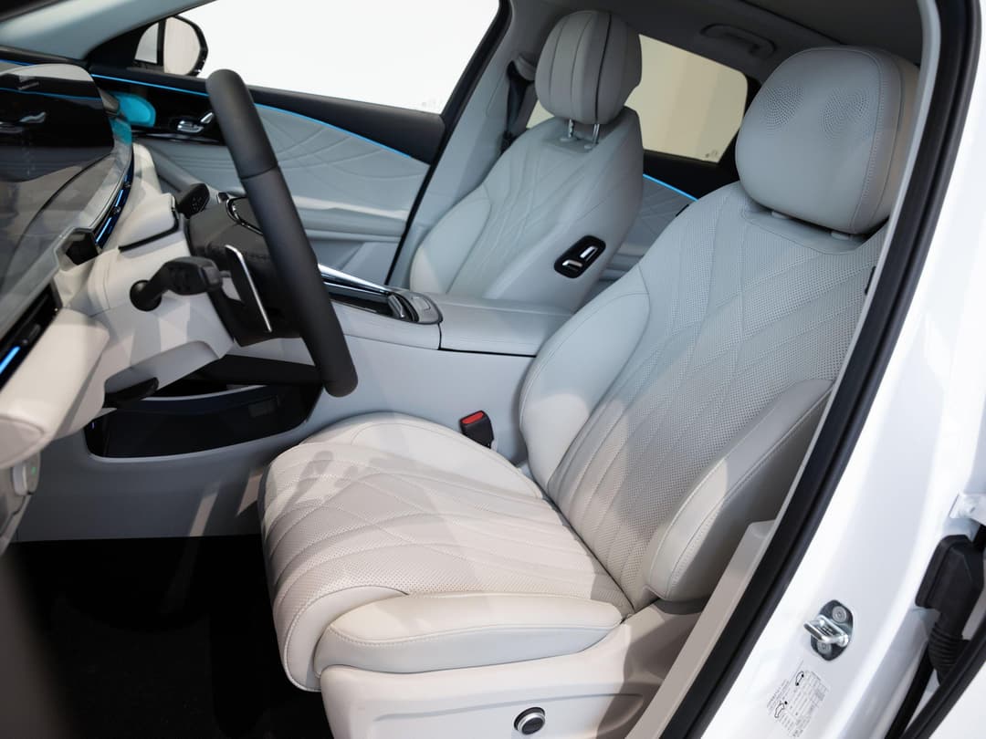 EXEED RX Flagship 2.0 TGDI 8AT AWD в лизинг - 17
