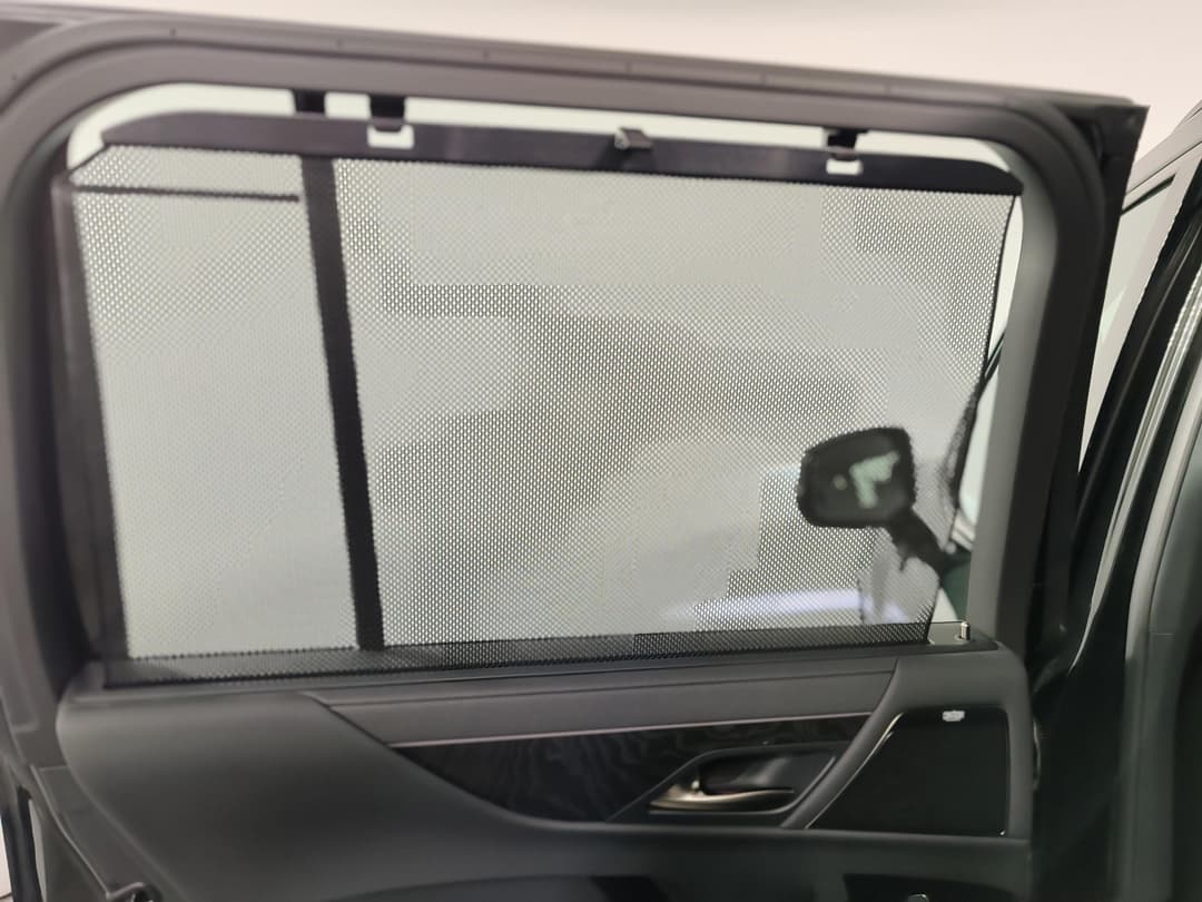 Lexus LX 600 VIP Black в лизинг - 22