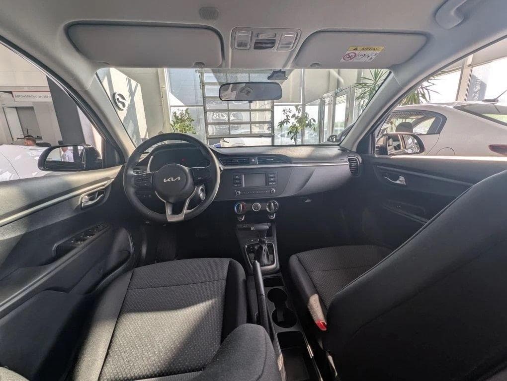 Solaris KRX Comfort 1.6 6AT в лизинг - 11