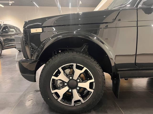 Lada Niva Legend 3 дв Urban 24 1.7 5MT в лизинг - 10