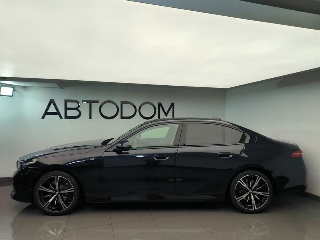 BMW 5 серия 530i xDrive в лизинг - 3
