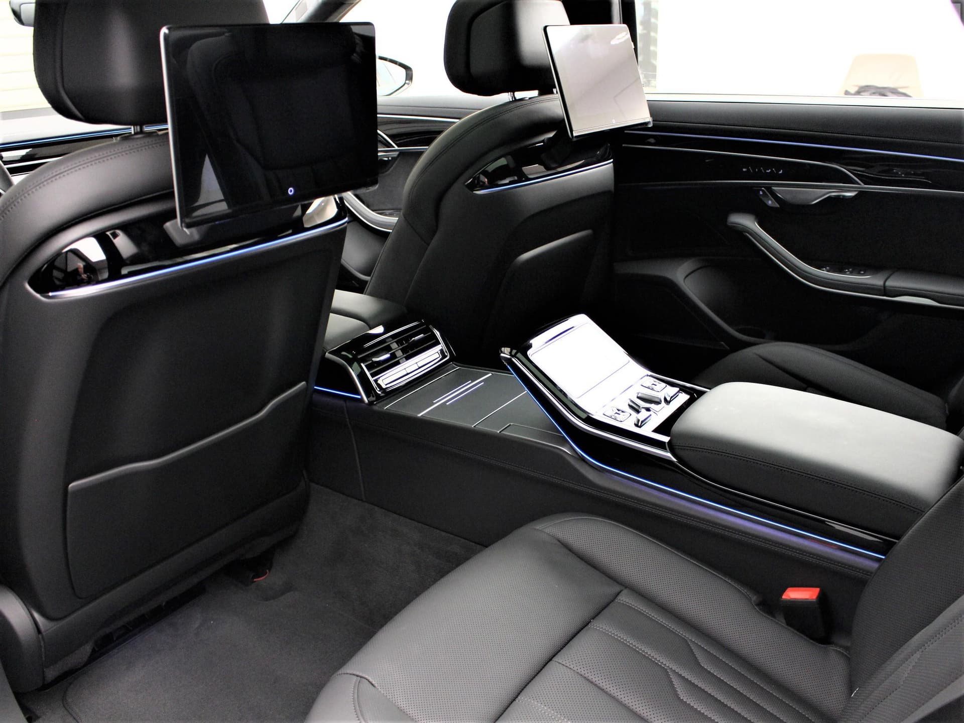 Audi A8 L 55 TFSI quattro tiptronic в лизинг - 23