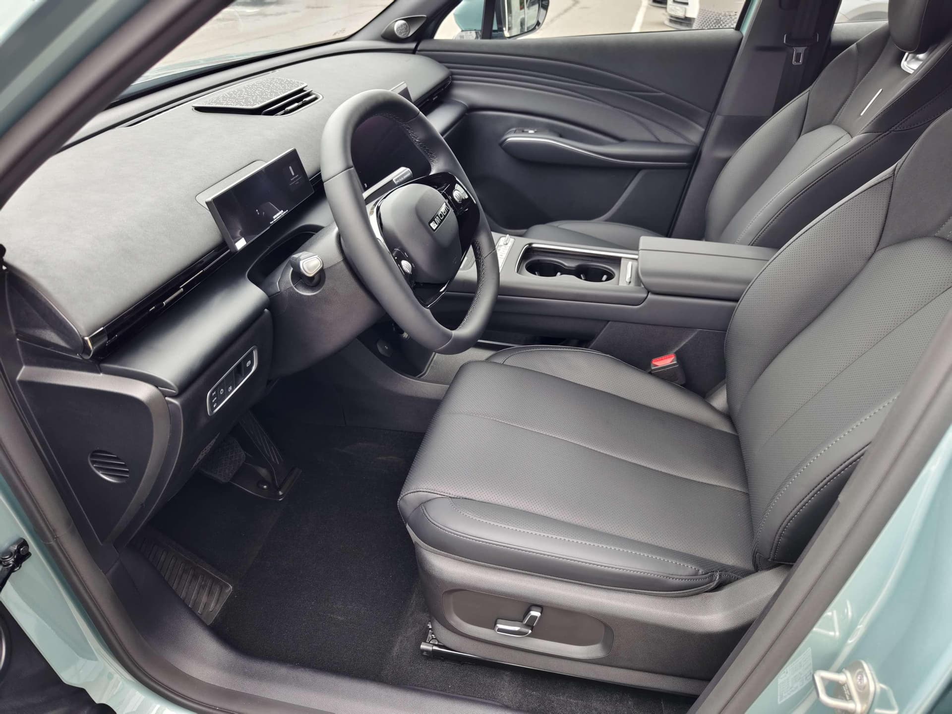 OMODA C7 Lifestyle 1.6T 150 DCT7 AWD в лизинг - 8