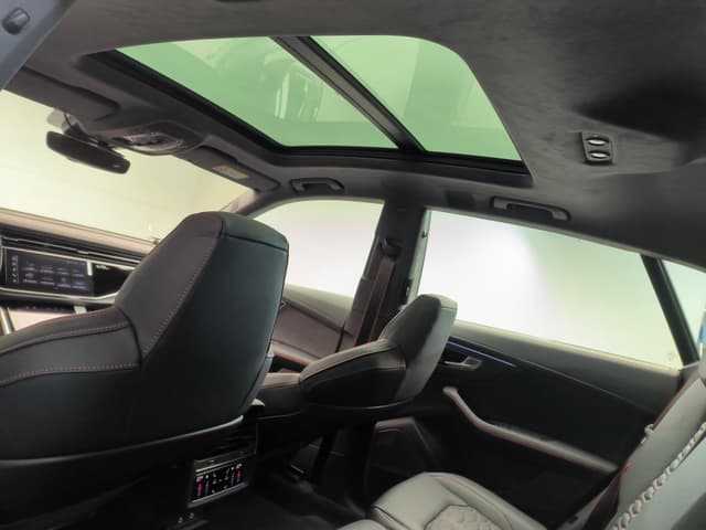 Audi RS Q8 quattro в лизинг - 27
