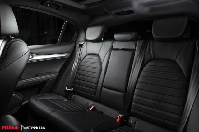 Alfa Romeo Stelvio Велоче 2.0Т 280 л.с. полный привод АТ (Veloce) в лизинг - 14