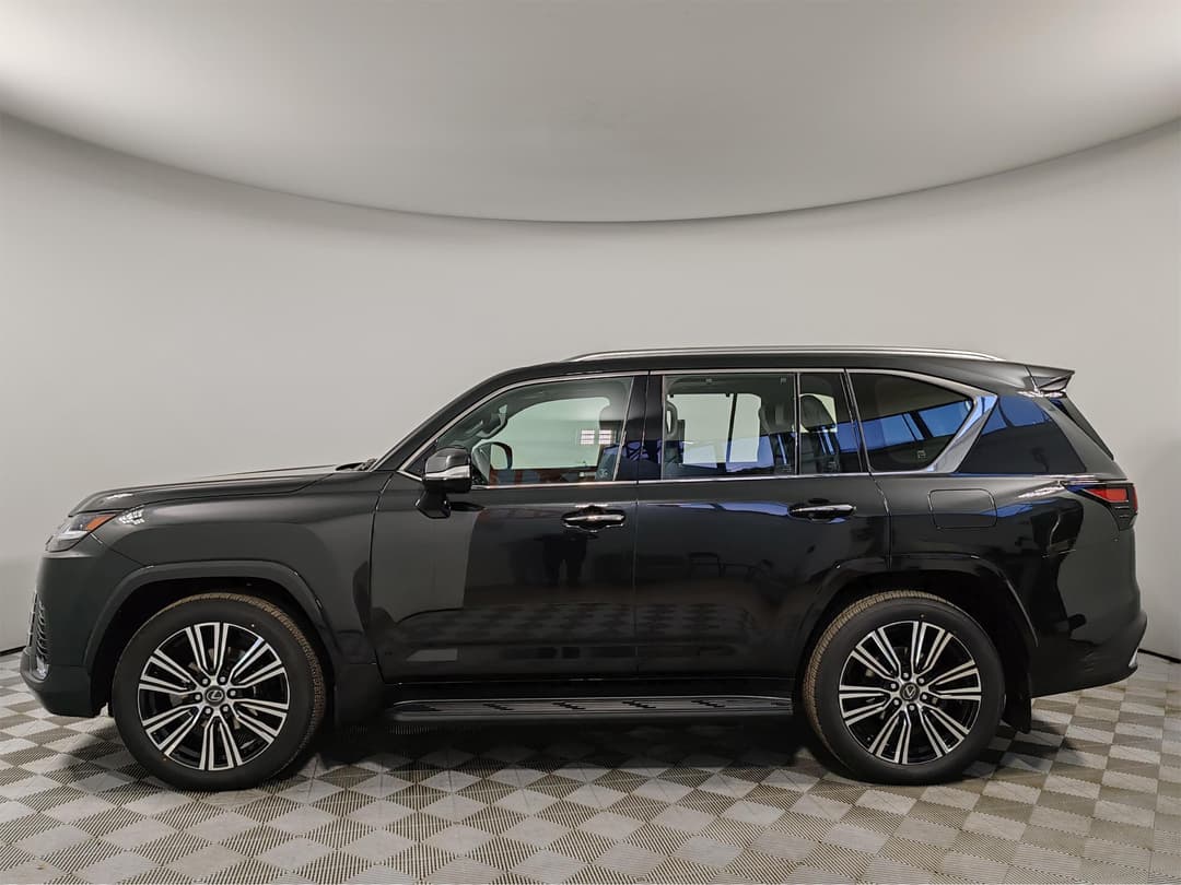 Lexus LX 600 Urban PTL в лизинг - 9
