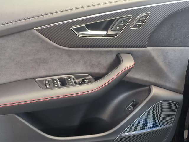 Audi RS Q8 quattro в лизинг - 20